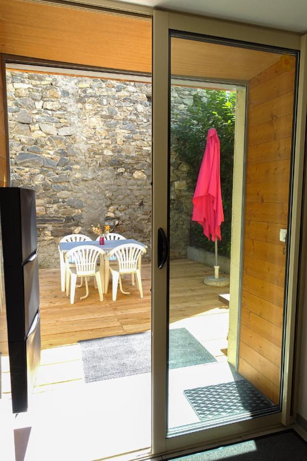 Appartement Spacieux Avec Terrasse Saint-André-dʼEmbrun المظهر الخارجي الصورة